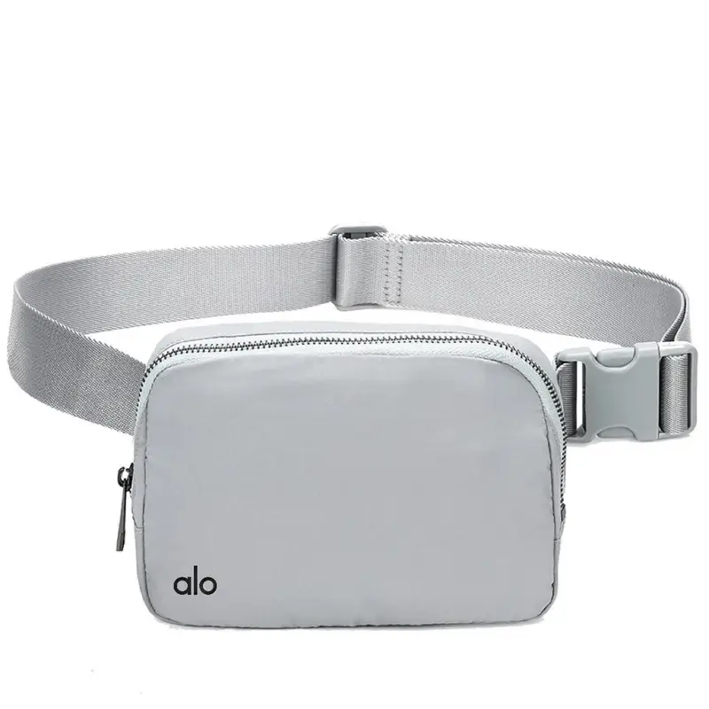 Lululemon Waist Bag — light gray colorway — Joyagoo Spreadsheet photo