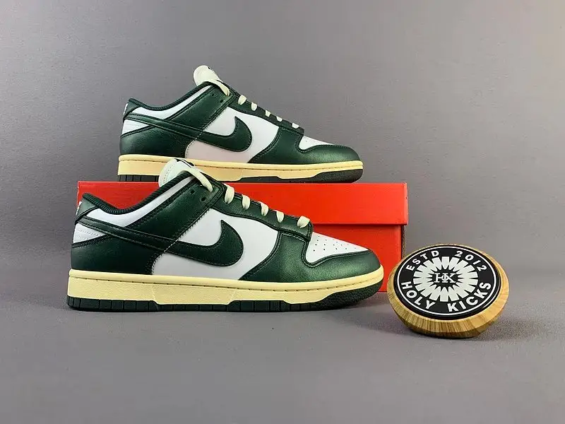 Dunk Rabbit Shoes — 11 colorway — Joyagoo Spreadsheet photo