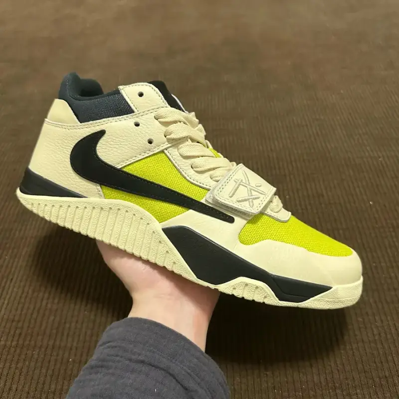 Jumpan Travis Scott University Red Shoes — White black green colorway — Joyagoo Spreadsheet photo