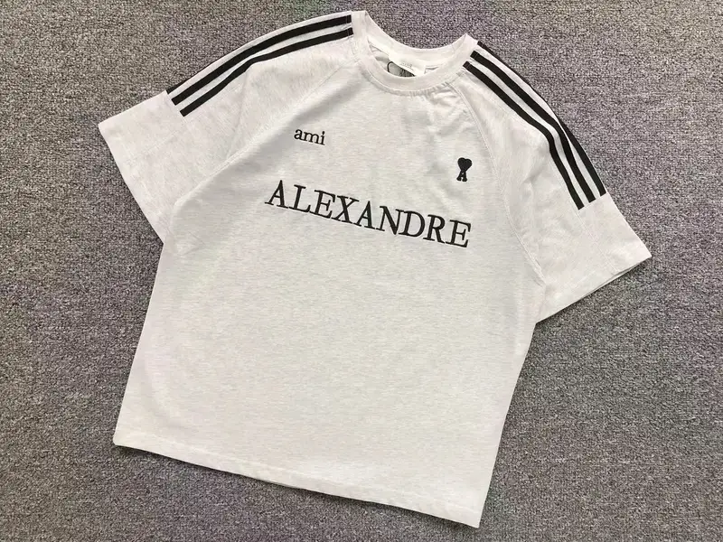 Ami Paris T-Shirt — Light gray colorway — Joyagoo Spreadsheet photo